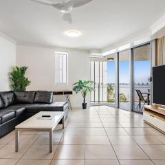 Ocean View 3-Bedroom Apartment on the Esplanade