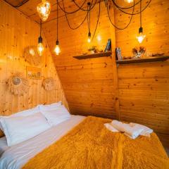 warm house - sunrise merisi