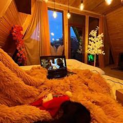 warm house - sunrise merisi