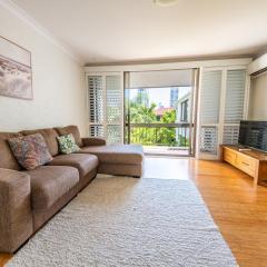 Seaside Apartments Broadbeach