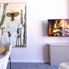 Modern Sea Point Studio with Amazing Views