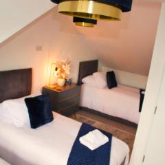 Lush 2- Bed Apartment London