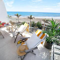 Amapola Waves - recién reformado, frente a la playa