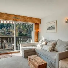 Apartment Mika , Alpes Travel, Slope side location, Central Chamonix, Sleeps 4 6