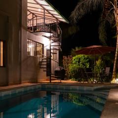 Rustic Tropical Retreat With Pool & Garden Ojochal