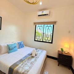 DJS Suites 10Min to SM Mall near Airport, Netflix, Fast Wifi, Hot &Cold Shower