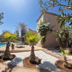 Manzal Lahbab, 2Villas 2Bungalows 2Piscines et Jardins