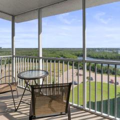 Penthouse On The Bay 4002