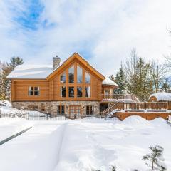 Fiddler Lake Resort Chalet 80 Deer with pool
