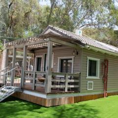 Pnina Yafa BaGalil Zimmer