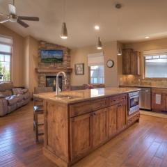 Home Across from Purgatory - Views - Hot Tub