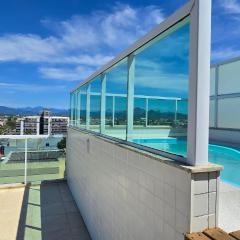 Triplex Penthouse with Private Pool and Sea View