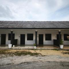 OYO 91244 Aufa Chalet