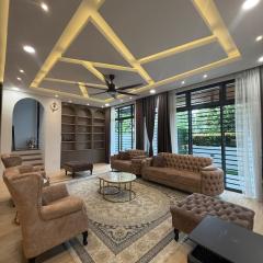 The Garden Twelve Homestay