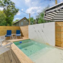 Haven Tiny House - Pool, Walk to Downtown