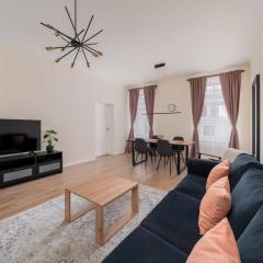 2 Bedrooms - Central Location - by Innorental