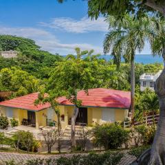 Casita 1 at Ceiba Tree Inn. Tranquility with Garden Views and Pergola with Ocean Overlook