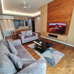 Lucky 7 Homestay - Utama Court