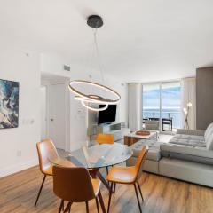 Lyfe Resort Oceanfront Luxury Apartment - Exclusive Stay in Hollywood Beach