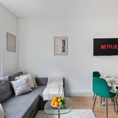 Stylish 2-Bedroom Putney Flat,1 Min to High Street, 3 Min to Tube, Perfect for Work Trips, Families & Hospital Visits