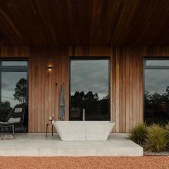 8 Paddocks Chalet Three