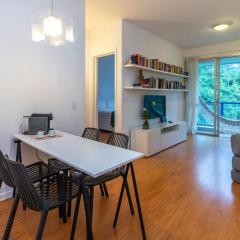 Flat no Humaitá com Piscina e Academia