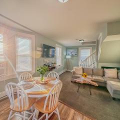 Entire Lovely 3 Bedroom, 2 Bathroom Apartment! 1 Block to the Beach and Boardwalk!