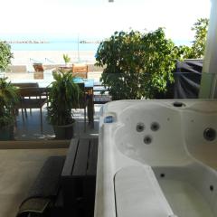 Kyma beach accommodation Delfini apartment with spa jaccuzzi 6 guests