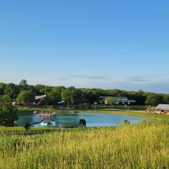 Private Retreat with Pond, Pool and Hot Tub