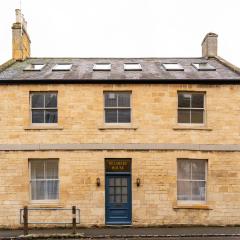 Delabere House - Luxury Cotswolds Holiday Apartments