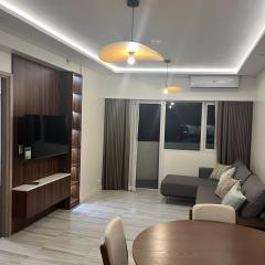 Cozy Modern Apartment with Luxury Amenities