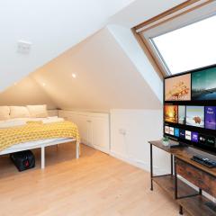 Open Mind Property - Perfect Studio Getaway for 2