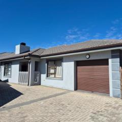 Dana Bay Holiday Home