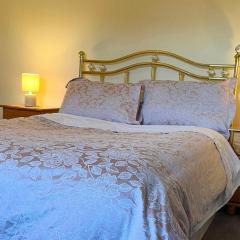 Family-Near Airport-Sleeps 7-Bbq-Parking-Pet