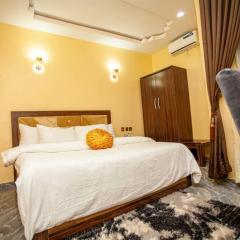 kcc hotels and suites