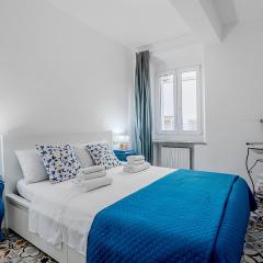 Le Finestre Sul Borgo 1 - Very near to Piazza Garibaldi and the Cathedral