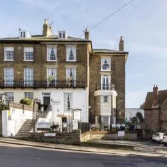 Hubert House Guesthouse