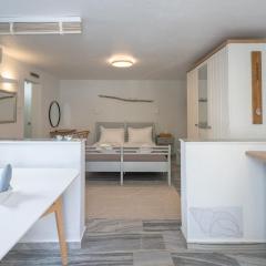 WHITE W4 new studio in Naousa