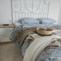 Las Hermanas Seaside