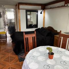 Departamento Estudio reloj de flores