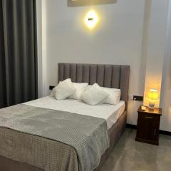 Tropictide rooms & resturants