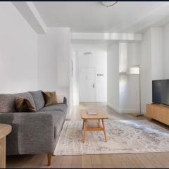 Three bedroom apartment in Upper West Side