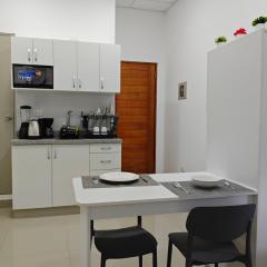 Room with private entrance in downtown Piura