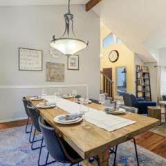 Upper Level Mountain View Retreat