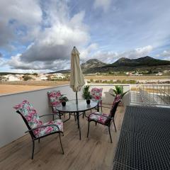 Alojamientos, Rafael muñoz