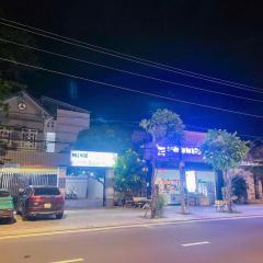 Thiên Thanh Long Hải Motel