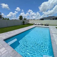 Luxury Groveland Villa with Pool, Grill & Office