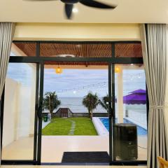 Villa sát biển, 6pn, 9 giường, 7 toilet, hồ bơi riêng, bãi biển, sân vườn