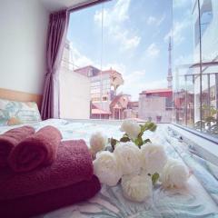 May - SKY View VH03 - Phone 09756-59323