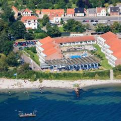 6 person holiday home on a holiday park in Faaborg